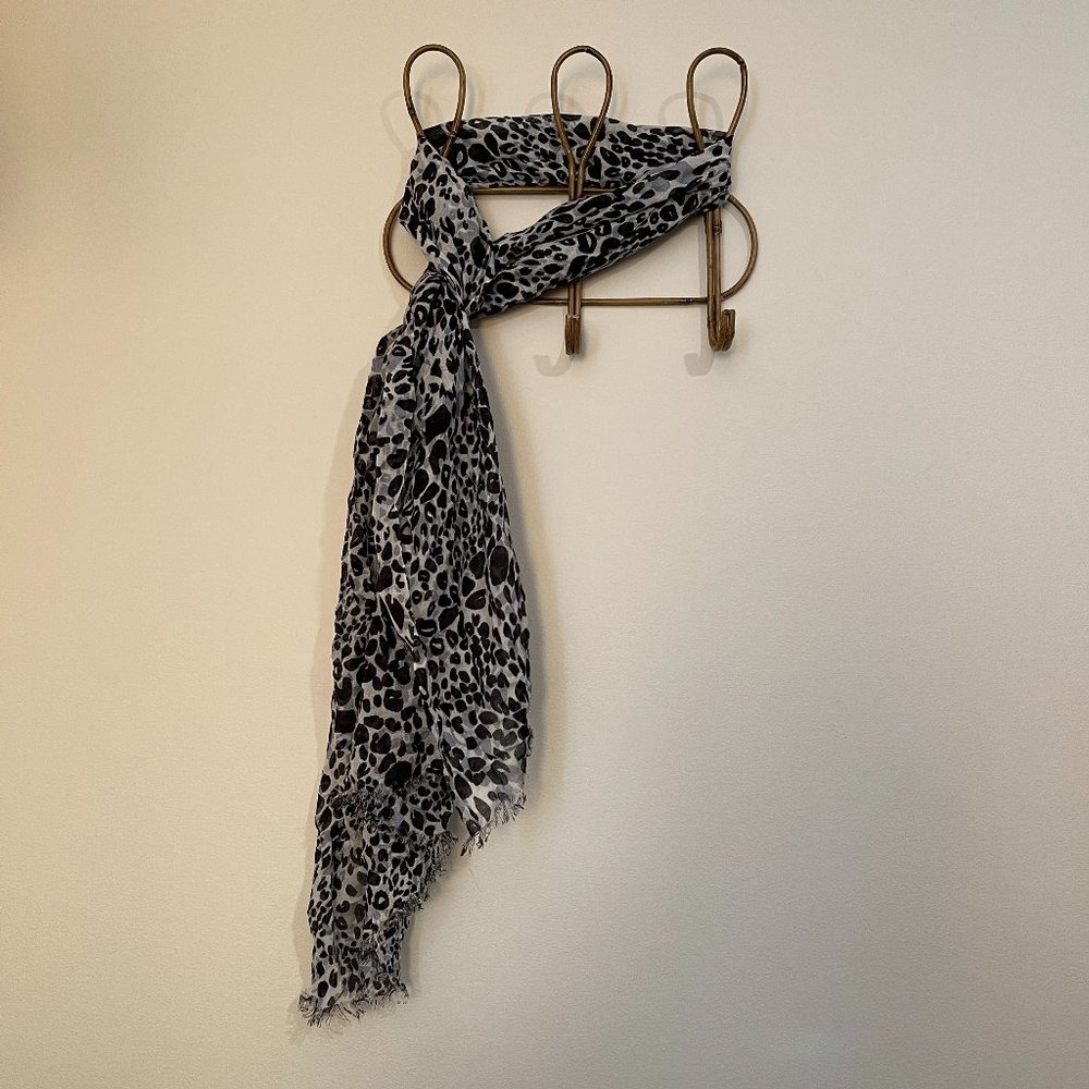 Calvin Klein Leopard print lightweight scarf